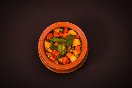 Mix Vegetable/Sabzi in Matti ki handi