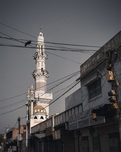  White Mosque Minar