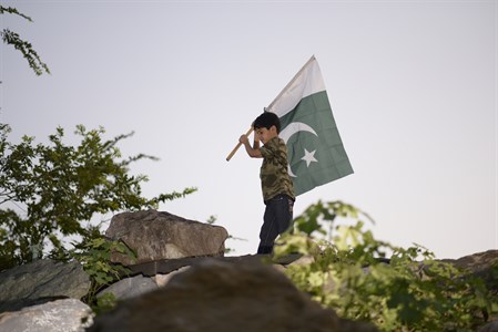  celebrating Pakistan independence day 