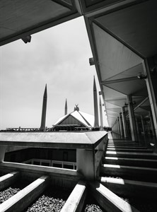Architectural beauty of Faisal Mosque